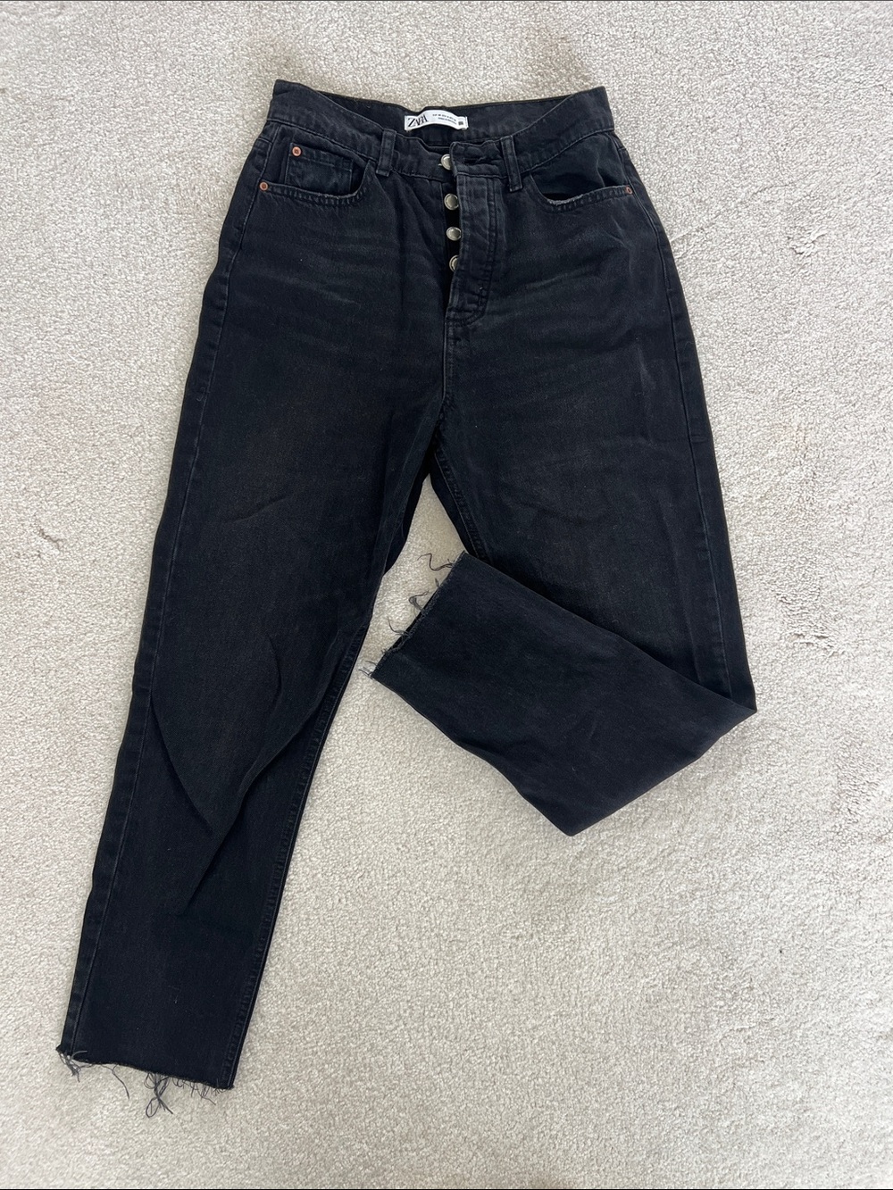 Zara Black Straight-Leg Women's Jeans